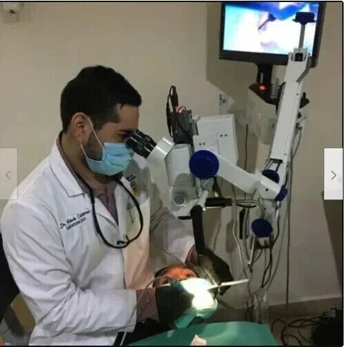 Microscopio chirurgico dentale