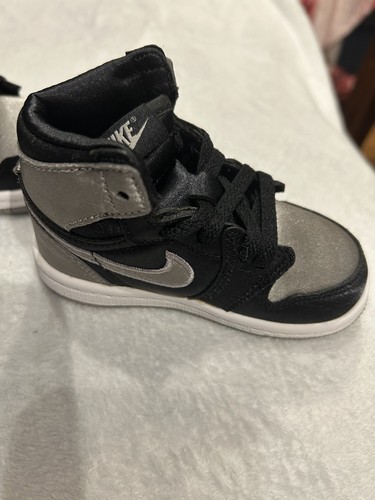 Nuovissima jordan retro high - jordan, 1