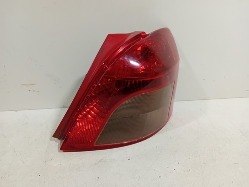 Toyota yaris vitz luce - yaris/vitz,