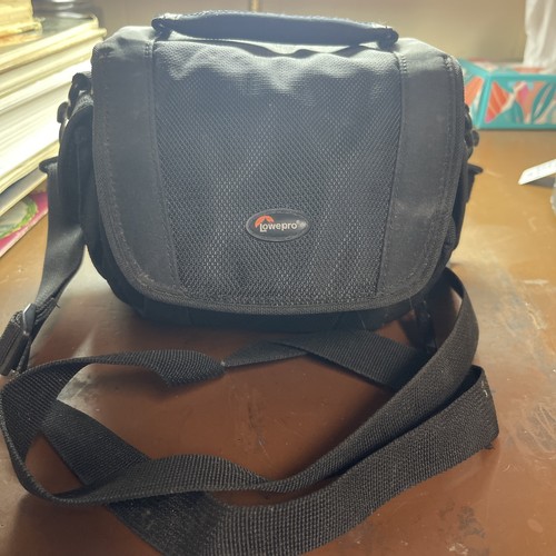 Lowe pro camera bag - lowe,