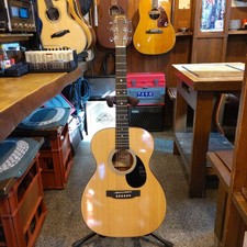 Chitarra acustica Martin OM-1