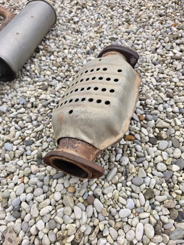 Catalytic converter toyota - catalytic,