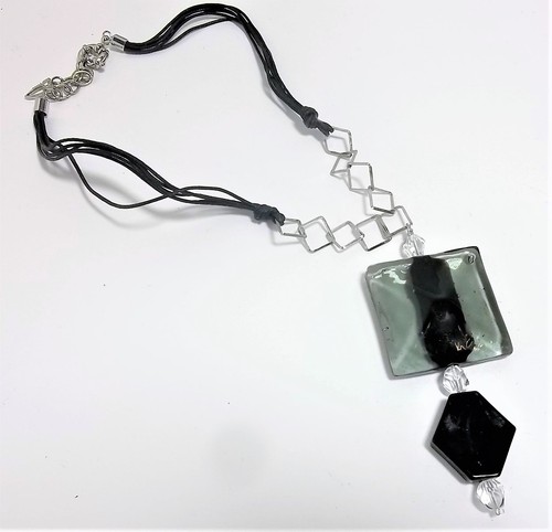 Collana donna piramide antica - piramide,