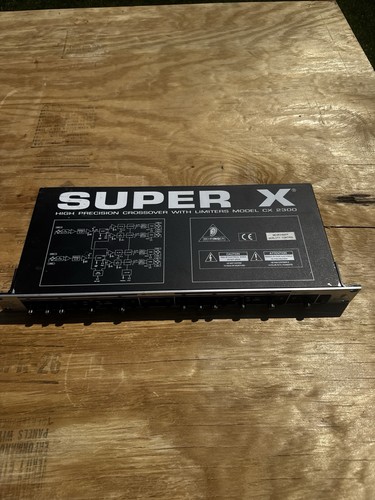 Behringer super 2300 - cx,