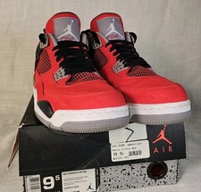 Air Jordan 4 Retro Toro Bravo