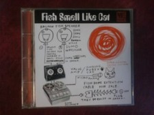 COMPILATION - FISH SMELL LIKE CAT (14 TRACKS). CD.
