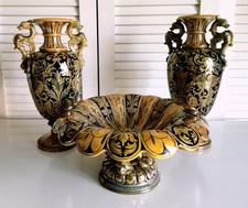 Set di 2 Vasi/Anfora e un Centrotavola - Della Robbia Gualdo Tadino