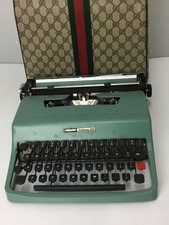Olivetti Lettera 32 Typewriter