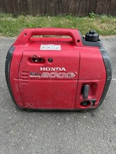 Generatore Portatile Inverter Honda EU2000i 2000W SUPER SILENZIOSO 120V PORTATILE