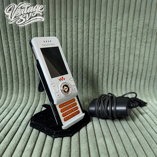 Sony ericsson w580i - sony,