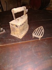 vintage  ferro da stiro a carbone da collezione fine 800 buone condizioni