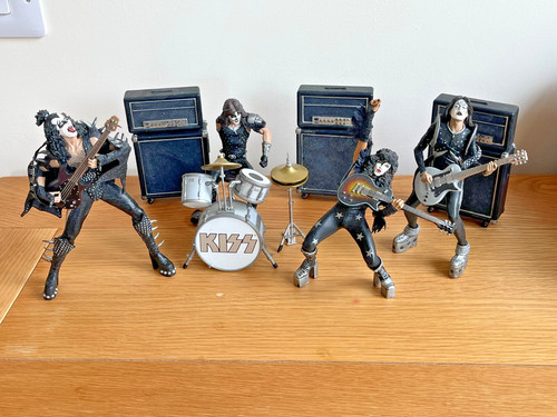 Mcfarlane kiss alive 2000 - mcfarlane,