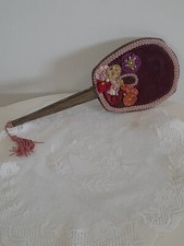 Vintage Specchio Da Comó Oggetto Metallo Lavorato E Tessuto Specchio Con Manico