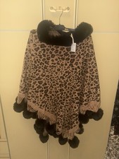 Poncho Animalier Con Pelliccia