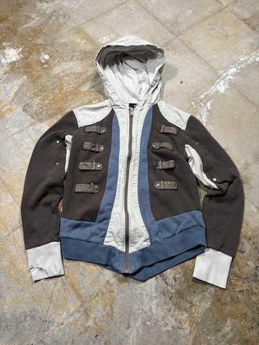 Y2k assassins creed promo - y2k,