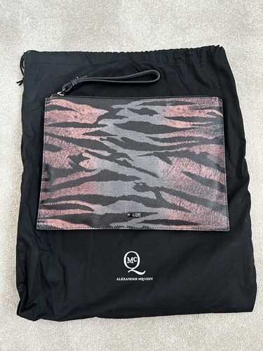 Pochette mcq - pochette, by