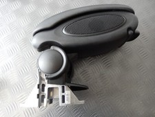 Bracciolo centrale bracciolo