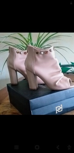 Stivaletti estivi rosa cipria