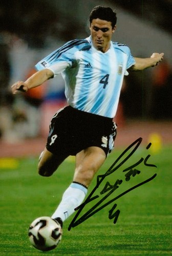 Javier zanetti hand signed 6x4 - zanetti,