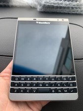 BLACKBERRY PASSPORT Q30 - Edizione Argento - 32 GB (sbloccato) + MOLTO RARO--!!