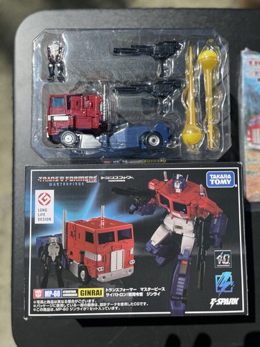 Takara tomy transformers - takara,