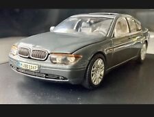 1:43 PAUL’S MODEL ART - MNICHAMPS BMW SERIE 7 Modellino Dealer Edition