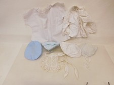 MES-57570 vecchi vestiti per