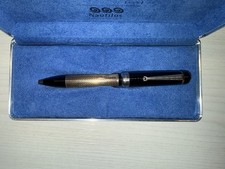 Penna Delta Nautilus, nera e