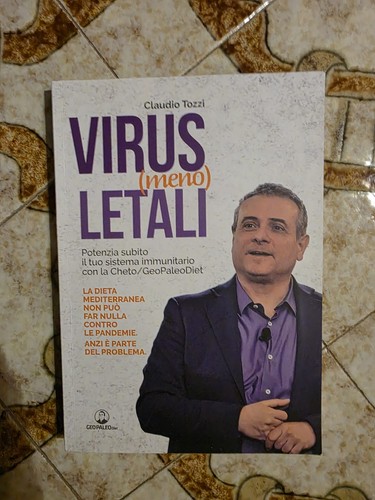 Libro claudio tozzi virus - libro,