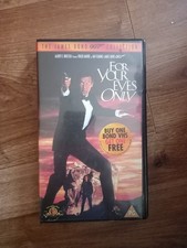 James Bond : FOR YOUR EYES