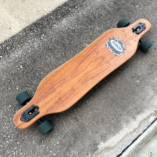 Arbor Axis Skateboard