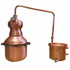 Distillatore alambicco - distillatore-alambicco, a