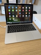 MacBook Pro 2020 13.3"  (256GB