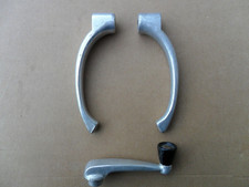 COPPIA DI MANIGLIE PER PORTIERA AUTO D'EPOCA FIAT 500 O 600 + MANIGLIA PER VETRO