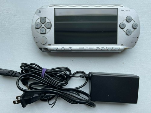 Sony psp 1000 silver console - 1000,