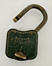 Vecchio Lucchetto antico retrò in ferro padlock con chiave funzionante primo 900