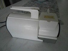 GRATTUGIA ELETTRICA GHIRO PER PANE,FORMAGGIO, FRUTTA, SECCA MADE IN ITALY 110W