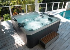 MINIPISCINA IDROMASSAGGIO SPA PISCINA VASCA RISCALDATA 180CM WI-FI 148GETTI OLED