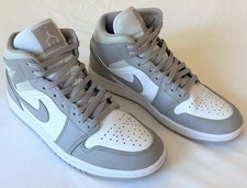 Nike Air Jordan 1 Mid Light