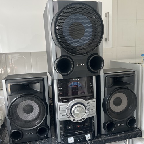 Sony hcd gtzi - hcd-gtzi, genezi