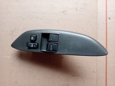 Pulsantiera Alzavetro + Blocco Porte/Vetri anteriore sx TOYOTA YARIS I 1999
