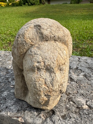 Antica testa donna in - antica, di