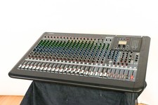 Yamaha MGP24X Mixer 24 canali