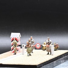 1/72 German checkpoint scene