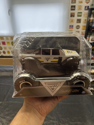 Monster jam ltd edition truck - jam,
