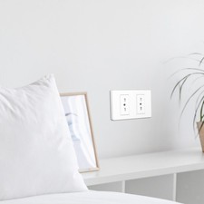 Presa Bivalente da Incasso