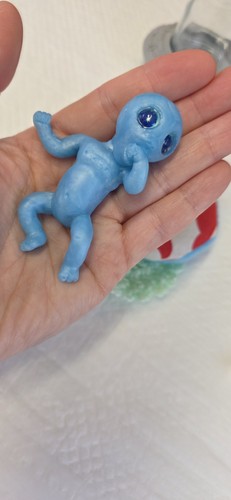 Mini micro preemie baby - preemie, alien