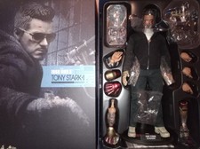 HOT TOYS MMS209 TONY STARK THE MECHANIC action figure marvel 1/6 (Iron Man 3)