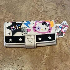 NWT~HELLO KITTY 2009 Graphic