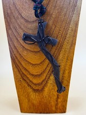 Collana con crocifisso in